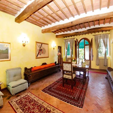 Nyaraló Renovated Ancient With Pool