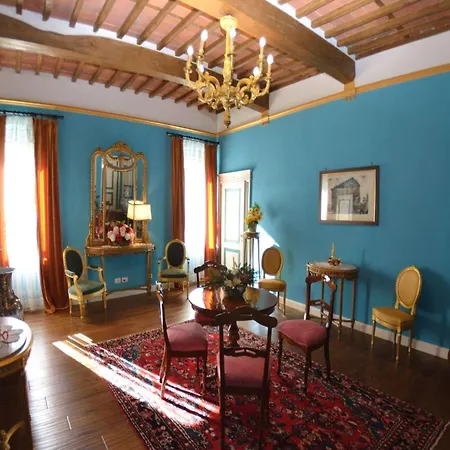 Nyaraló Renovated Ancient With Pool *